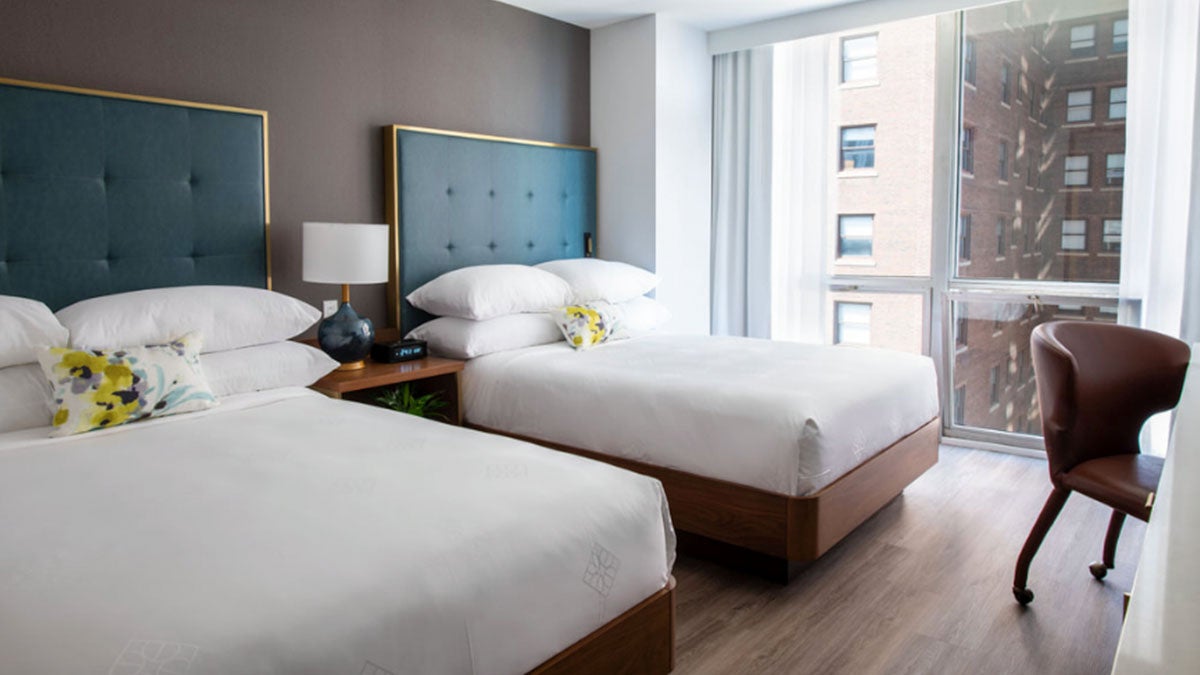Guest Room at Chicago’s Essex Inn in Chicago, Illinois, USA